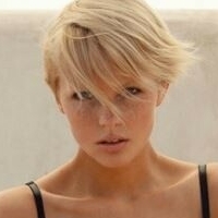 Carolin Lauffenburger Çıplak