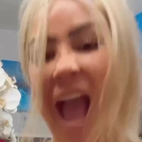 Carolina Sandoval Çıplak