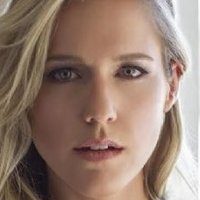 Casey Fitzgerald Çıplak