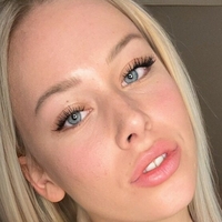 Cassandra Bosque Çıplak