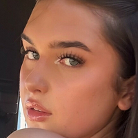cassiemaee Çıplak