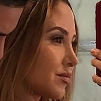 Catherine Paiz Çıplak