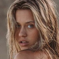 Cathlin Christina Çıplak