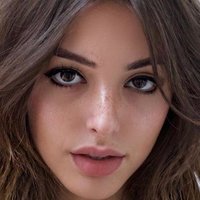 Celine Farach Çıplak