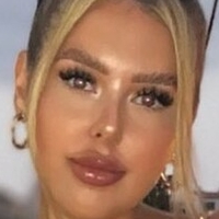 Charlotte Dyson Çıplak
