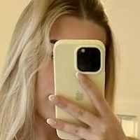 Charlotte Hegert Çıplak