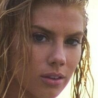 Charlotte Çıplak