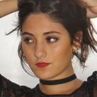 Charo Oubiña Çıplak