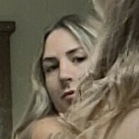 CheekyNeeks Çıplak