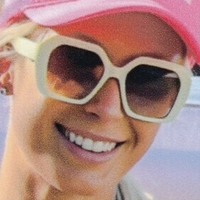 Cheyen Neswenson Çıplak