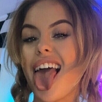 Chloe Bear Çıplak