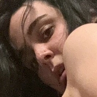 Chloe Belle Çıplak
