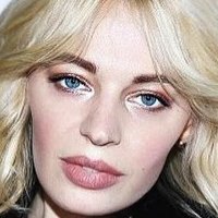Chloe Farnworth Çıplak