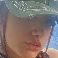 Chxrrychick Çıplak