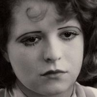 Clara Bow Çıplak