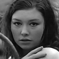 Claudia Gravy Çıplak