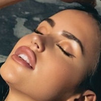 Claudia Tihan Çıplak