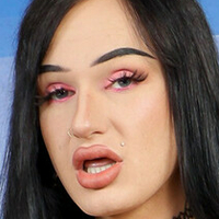 Coco Dahlia Çıplak