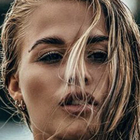 Colleen Schneider Çıplak