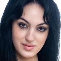 Corinna F Çıplak