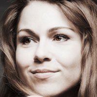 Cornelia Werner Çıplak