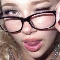 Cosima Chalk Çıplak