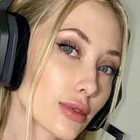 courtneymeyers18 Çıplak