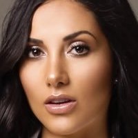 Cynthia Alesco Çıplak