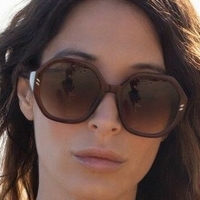 Cyrelle Çıplak