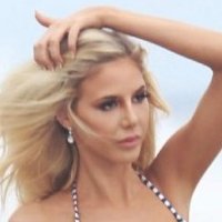 Daisy Lea Çıplak