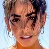 Daniela Fainus Çıplak