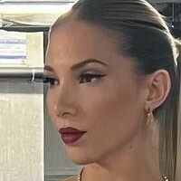 Daniela Machado Çıplak