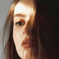 Daniela Raducu Çıplak