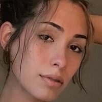 Danielle Briski Çıplak