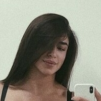 Daria Pluzhnikova Çıplak