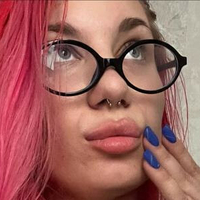 Darya Linskikh Çıplak