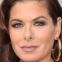 Debra Messing Çıplak