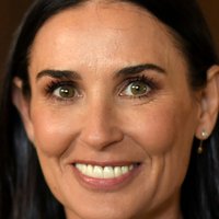Demi Moore Çıplak