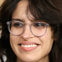 Desiree Akhavan Çıplak