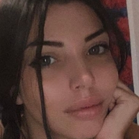 desireecavallaro Çıplak