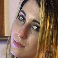 Devi Dionne Çıplak