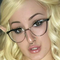 devilkittenfree Çıplak