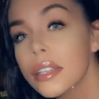 devine_honeybb Çıplak