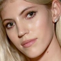 Devon Windsor Çıplak