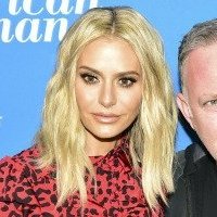 Dorit Kemsley Çıplak