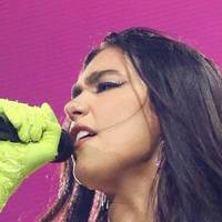 Dua Lipa Çıplak