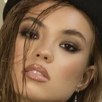 Ekaterina Perova Çıplak