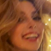 Eleanor Worthington Çıplak
