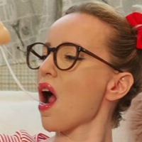 Electro Geisha Çıplak