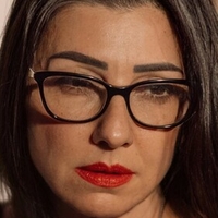 Elena Al Mansoori Çıplak